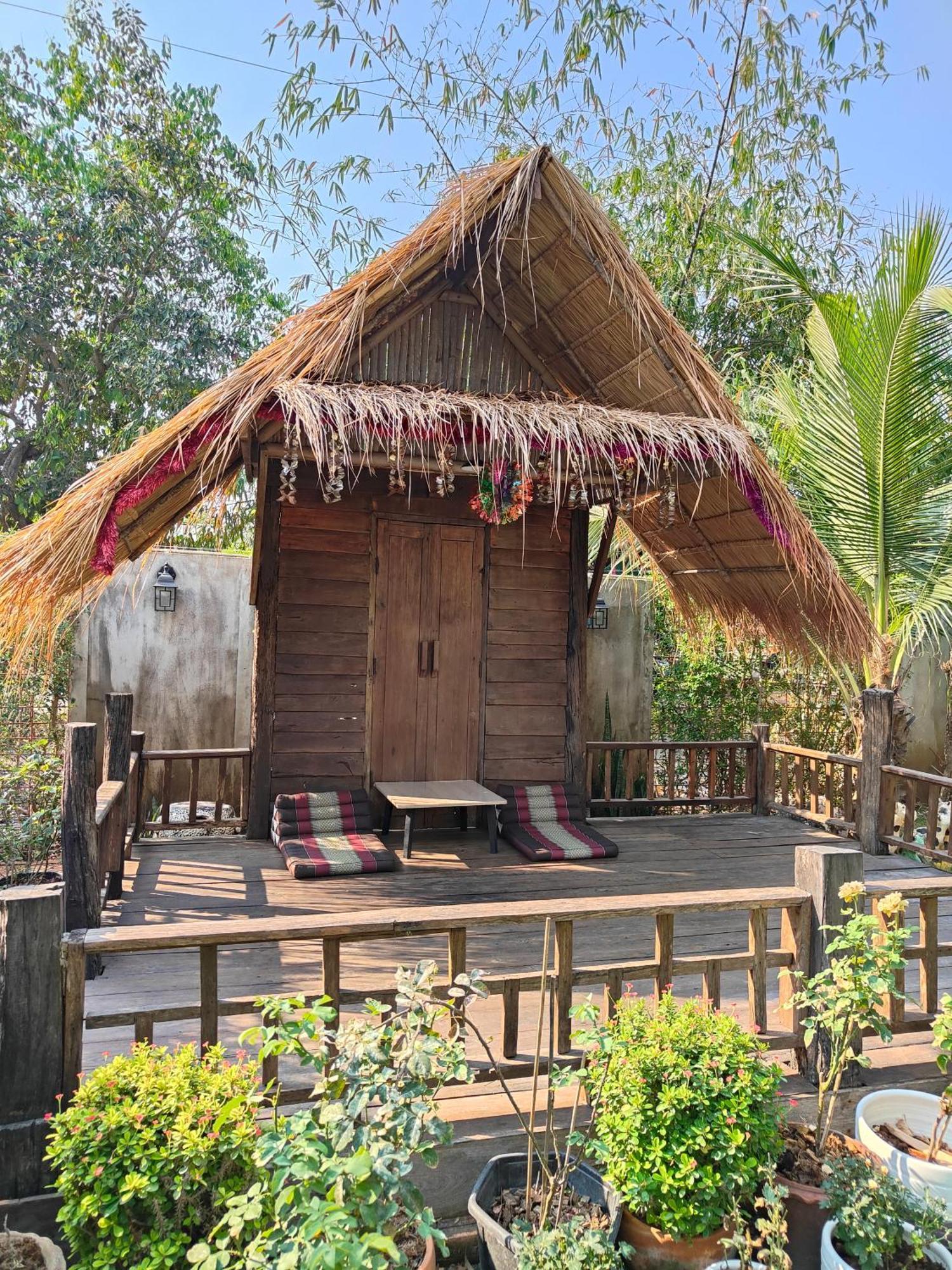Smilingface Guesthouse Сукотай Екстериор снимка