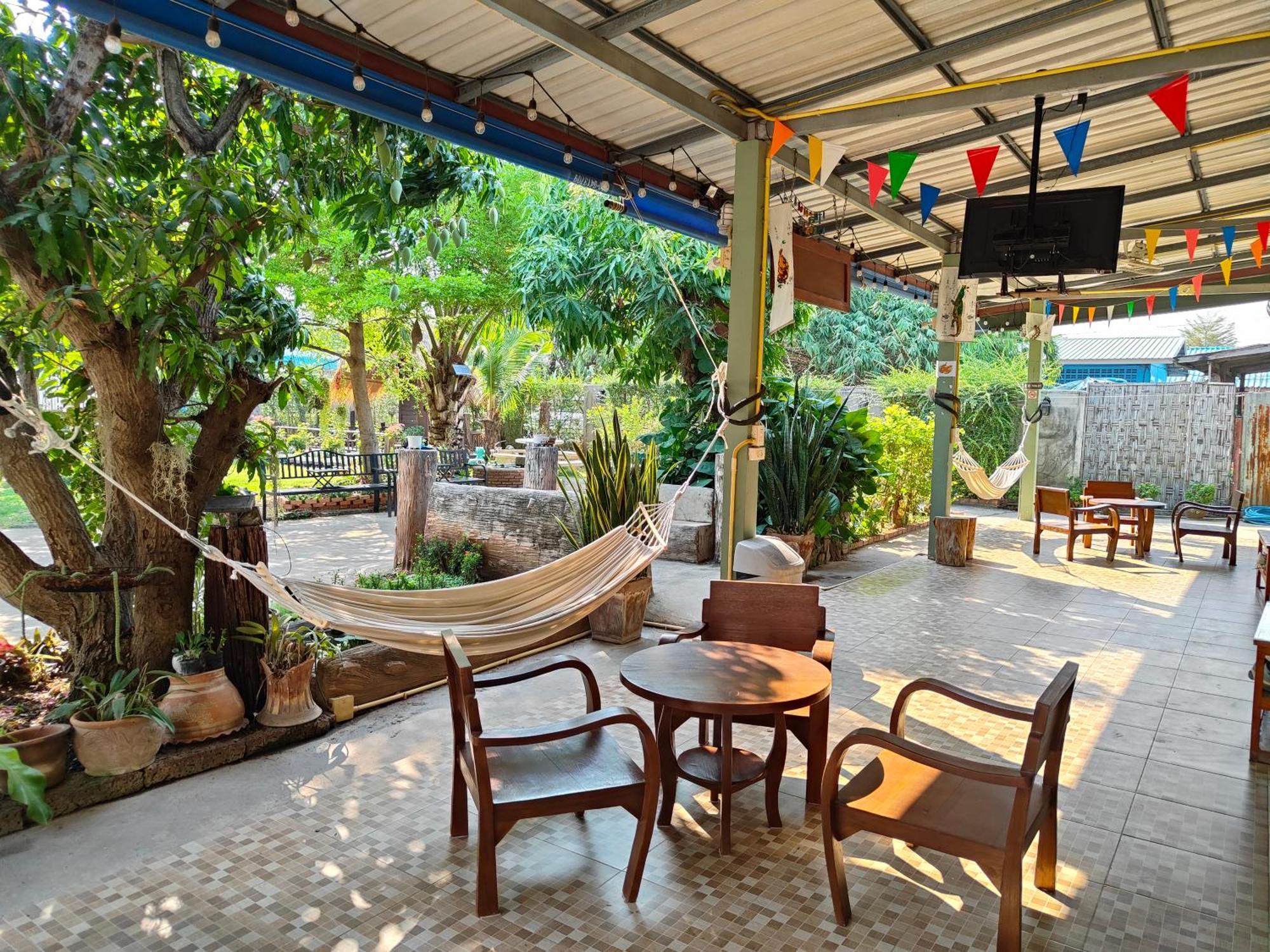 Smilingface Guesthouse Сукотай Екстериор снимка