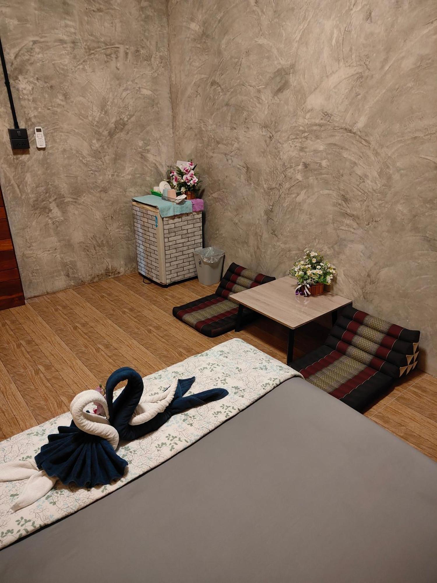 Smilingface Guesthouse Сукотай Екстериор снимка