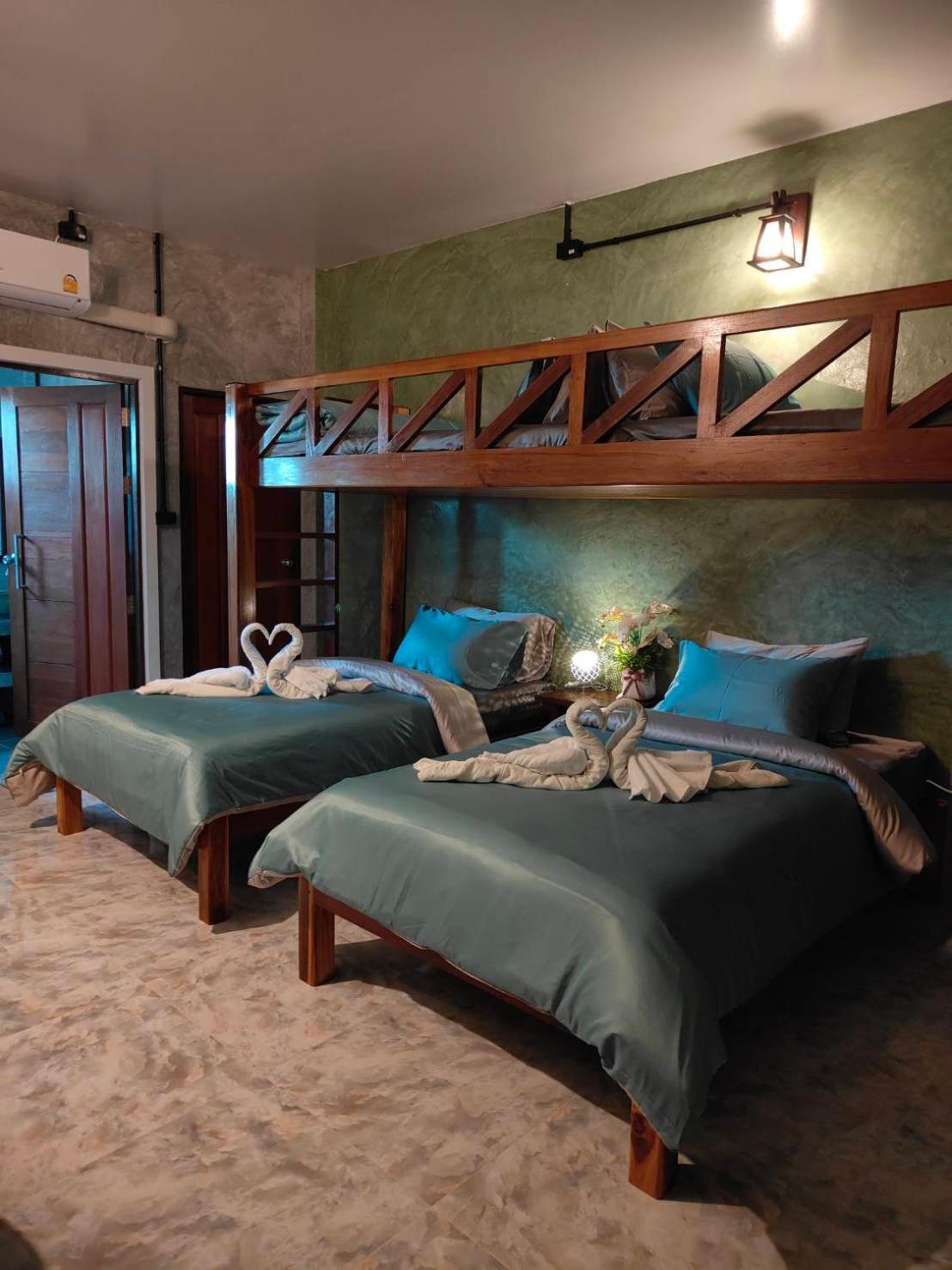 Smilingface Guesthouse Сукотай Екстериор снимка